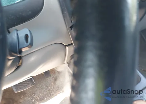 1998 Ford Explorer Sport из США, поврежденный, VIN 1FMYU22E3WUC85544